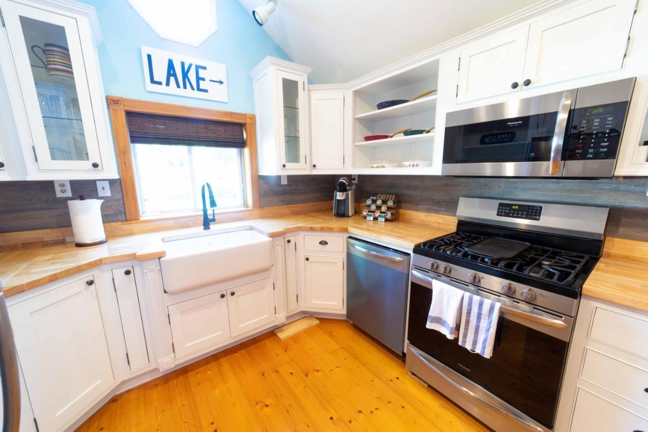 The Charming Glenn Cottage! Walk To Lake Michigan! Fennville Exterior foto